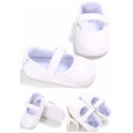 Bebê Pré-Walker Flor Appliqued Vestido Sólido Branco Mary Jane Infantil Sapatos coloridos